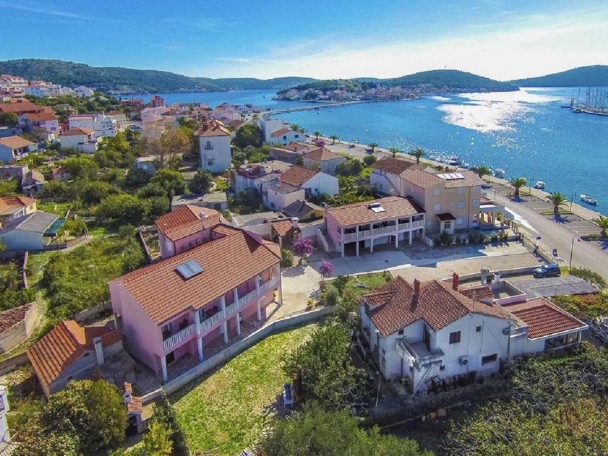 Apartments Hrgovic Rogoznica  Esterno foto