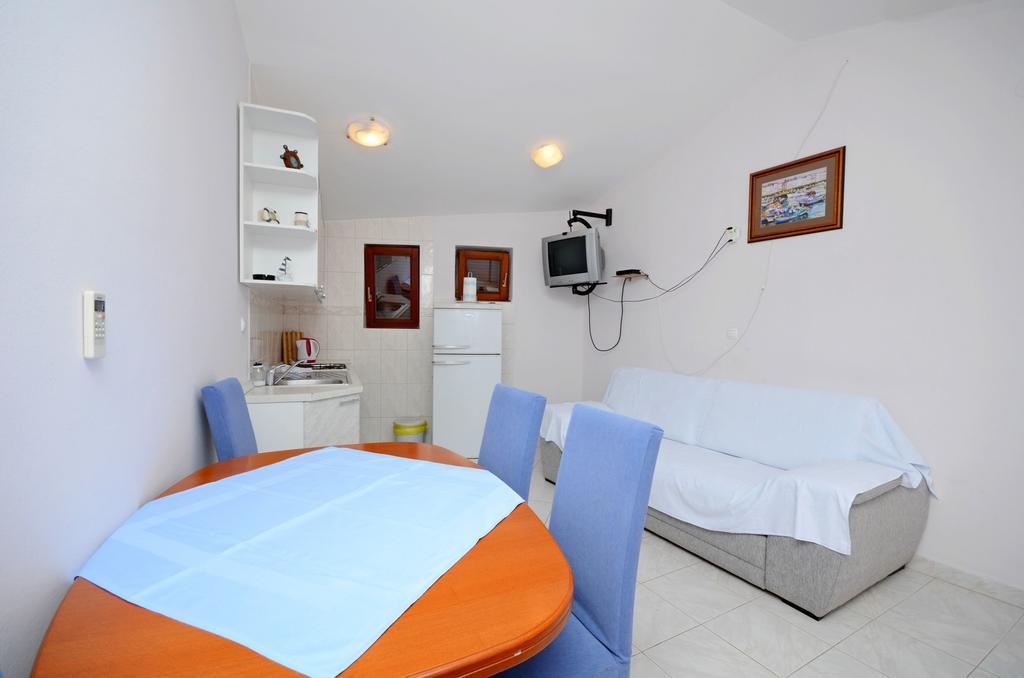 Apartments Hrgovic Rogoznica  Esterno foto